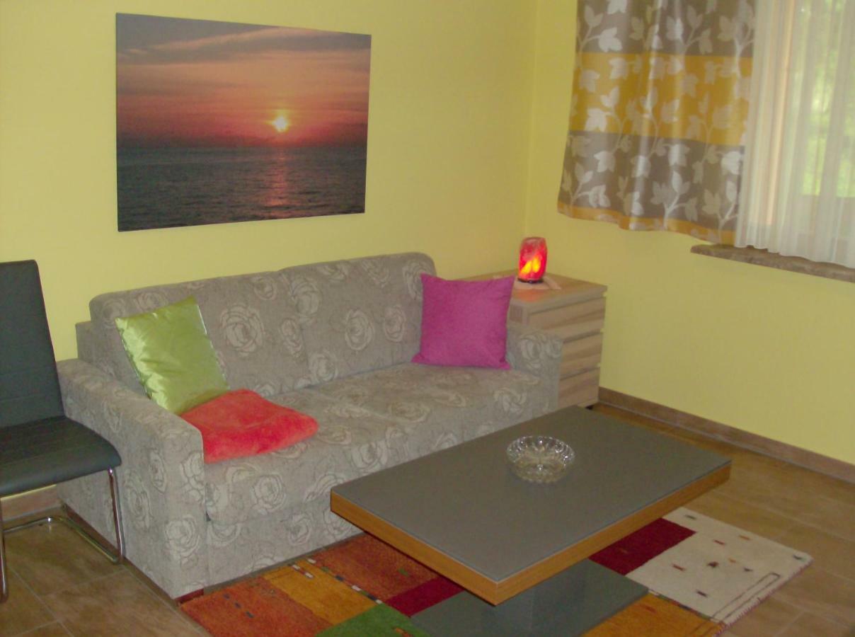 Appartamento Haus Renarth - Michaela Pro Kitzeck im Sausal Esterno foto